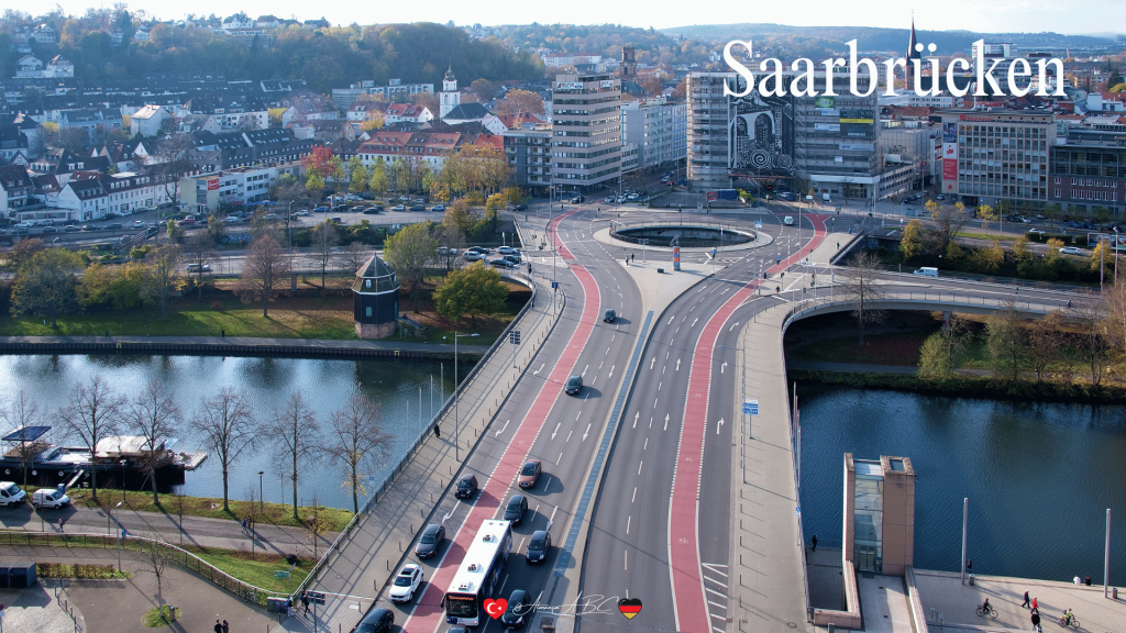 Saarbr&uuml;cken, Almanya'nın bir şehridir.